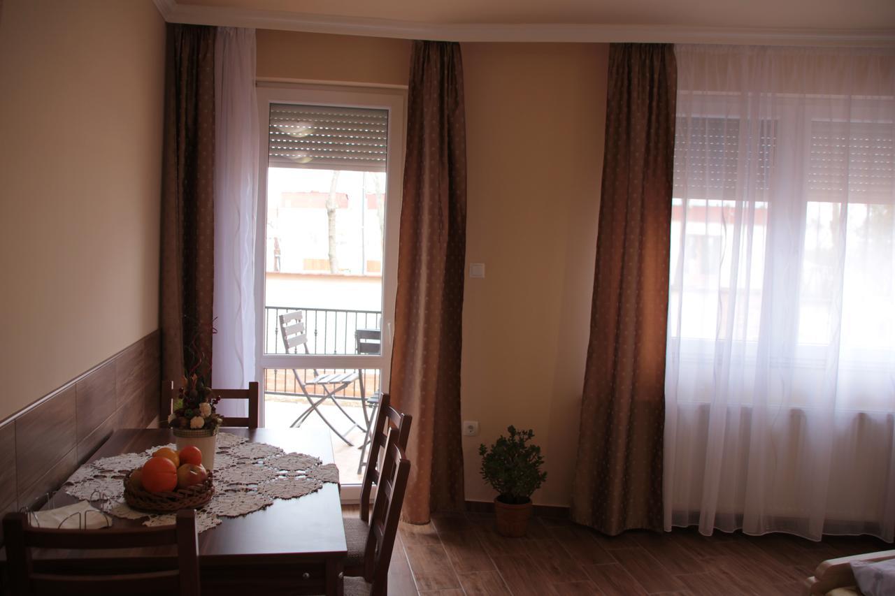 Imola és Andrea Apartmanház 2 Hajdúszoboszló Exterior foto