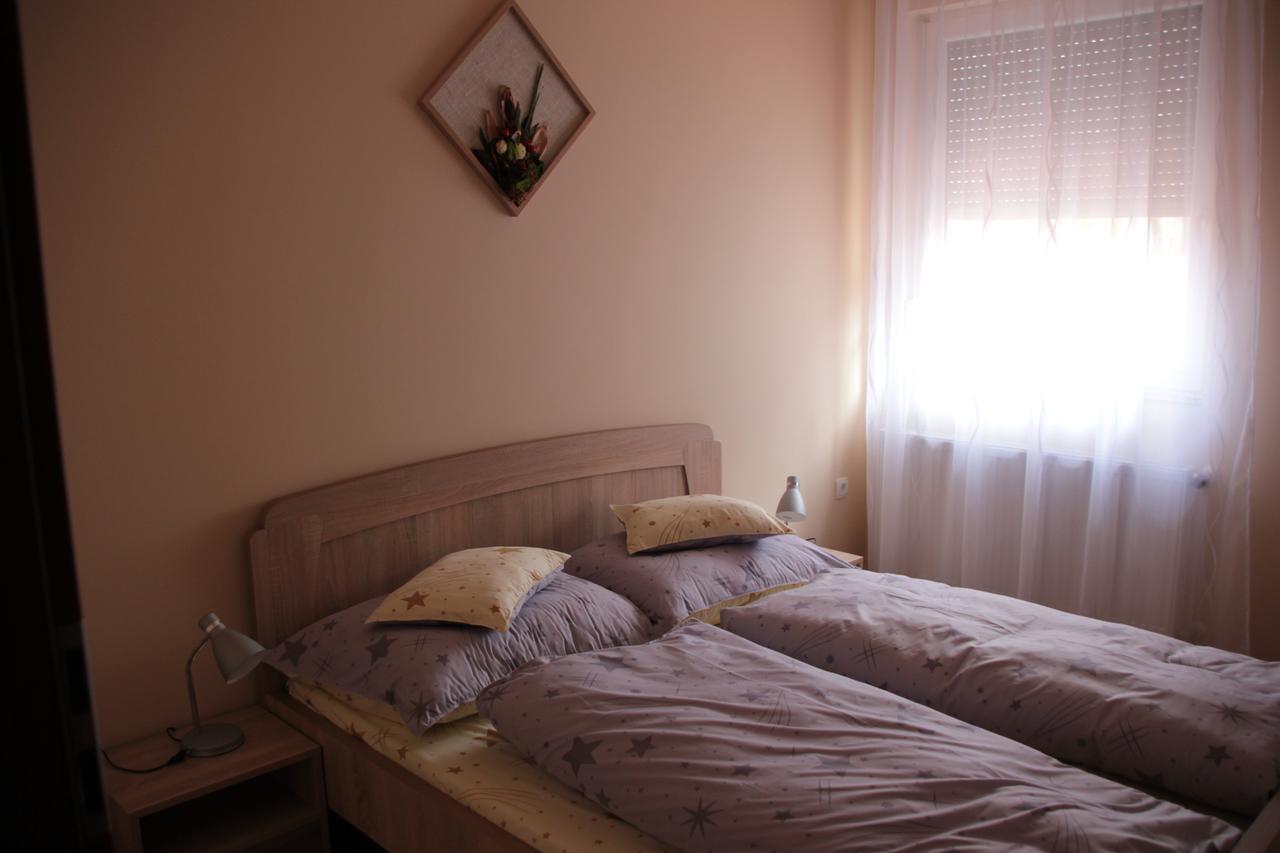 Imola és Andrea Apartmanház 2 Hajdúszoboszló Exterior foto