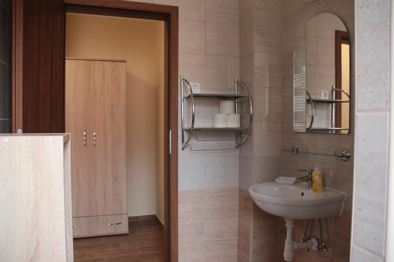 Imola és Andrea Apartmanház 2 Hajdúszoboszló Exterior foto