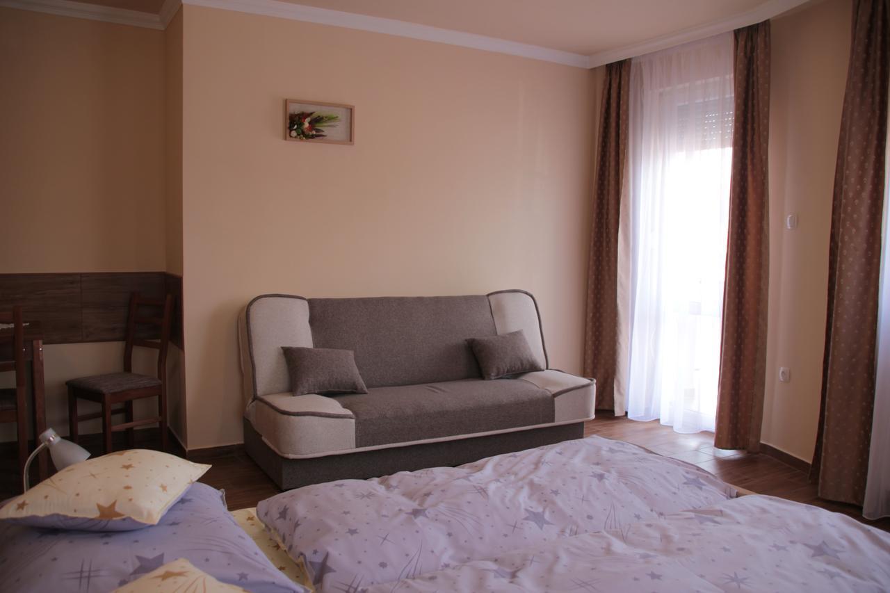 Imola és Andrea Apartmanház 2 Hajdúszoboszló Exterior foto