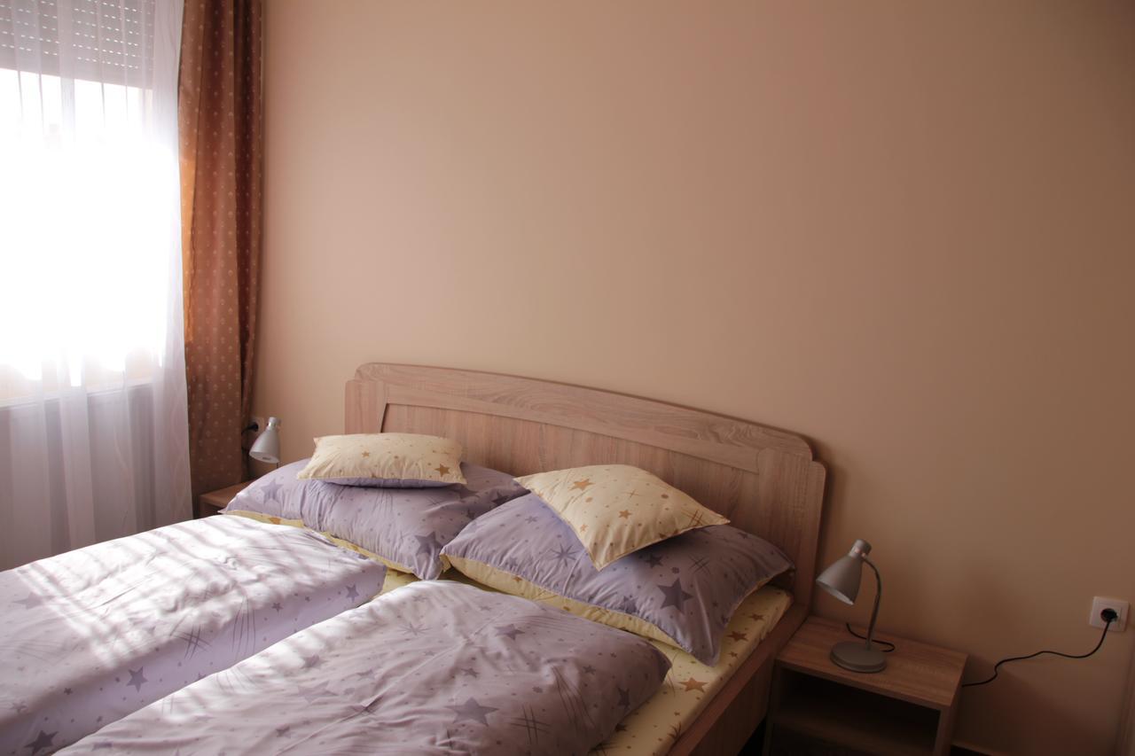 Imola és Andrea Apartmanház 2 Hajdúszoboszló Exterior foto