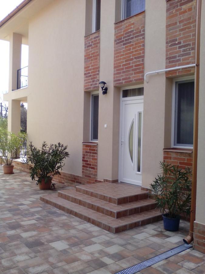 Imola és Andrea Apartmanház 2 Hajdúszoboszló Exterior foto